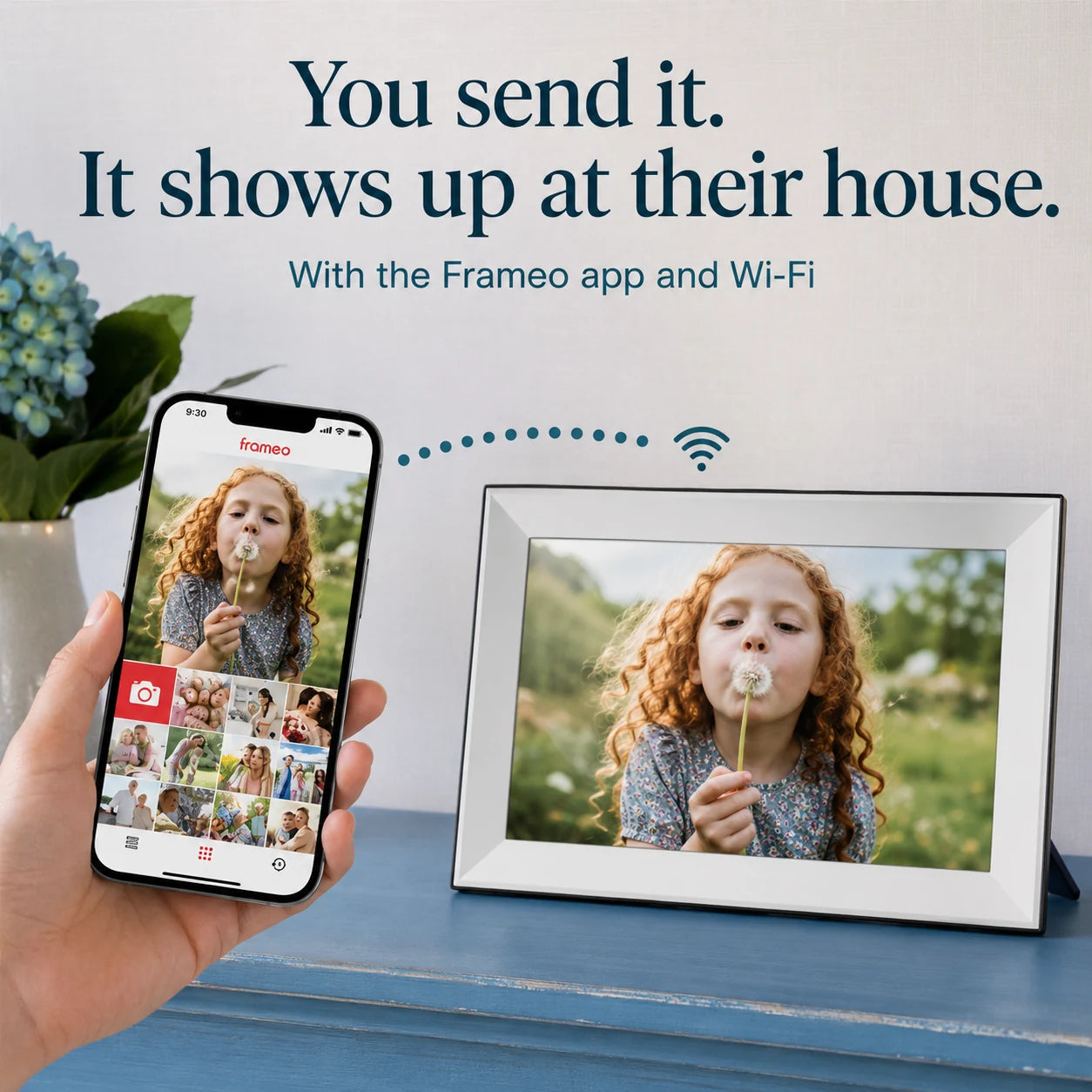 Cadre photo numérique Frameo WiFi 10,1″ – Blanc 32 Go — envoi d'une photo depuis l'application Frameo — vue 03/07