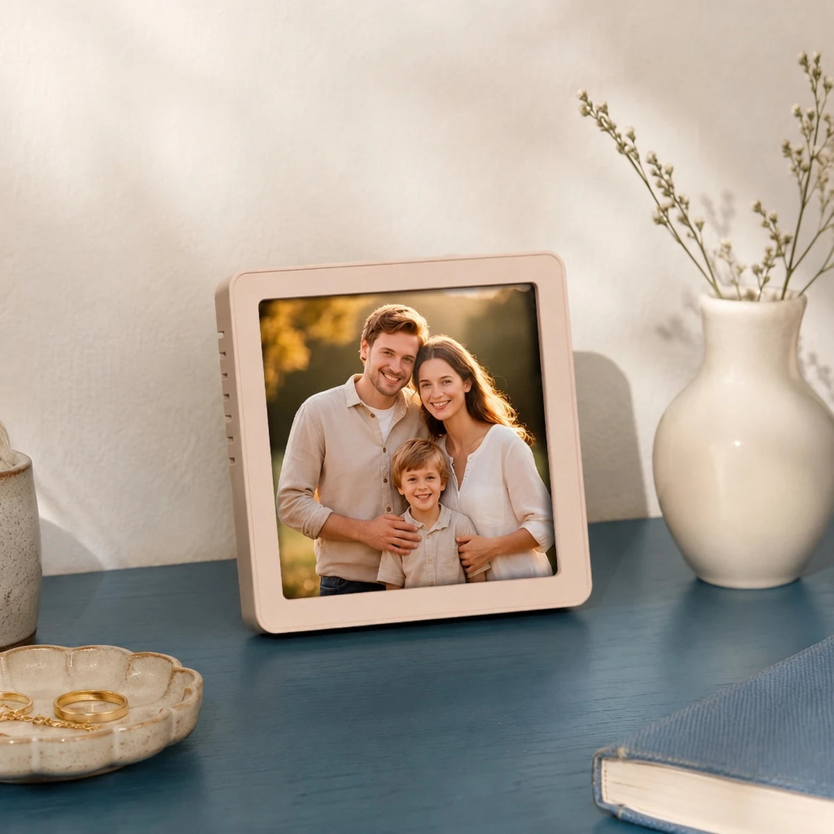 4-inch Mini Photo Frame, Dusty Pink — Bluetooth music connection — image 6 of 7
