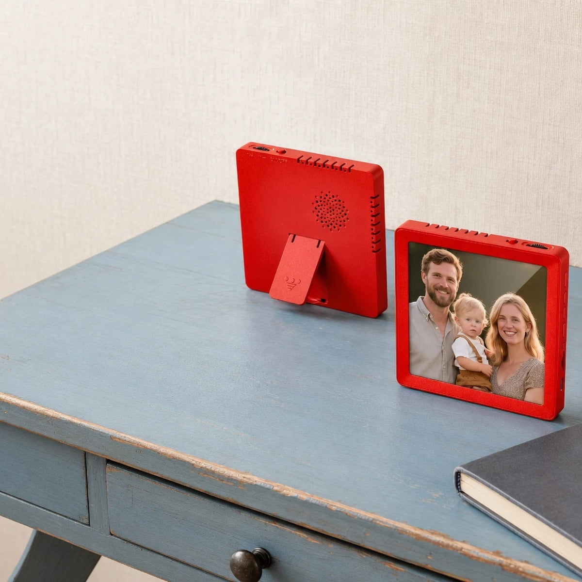4-inch Mini Photo Frame, Red — key features — image 5 of 7